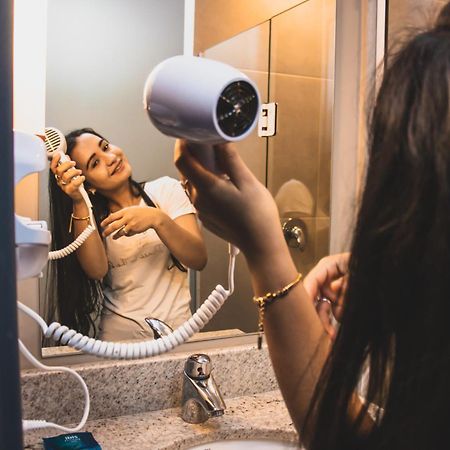 Ibis Budget Navegantes Itajaí エクステリア 写真