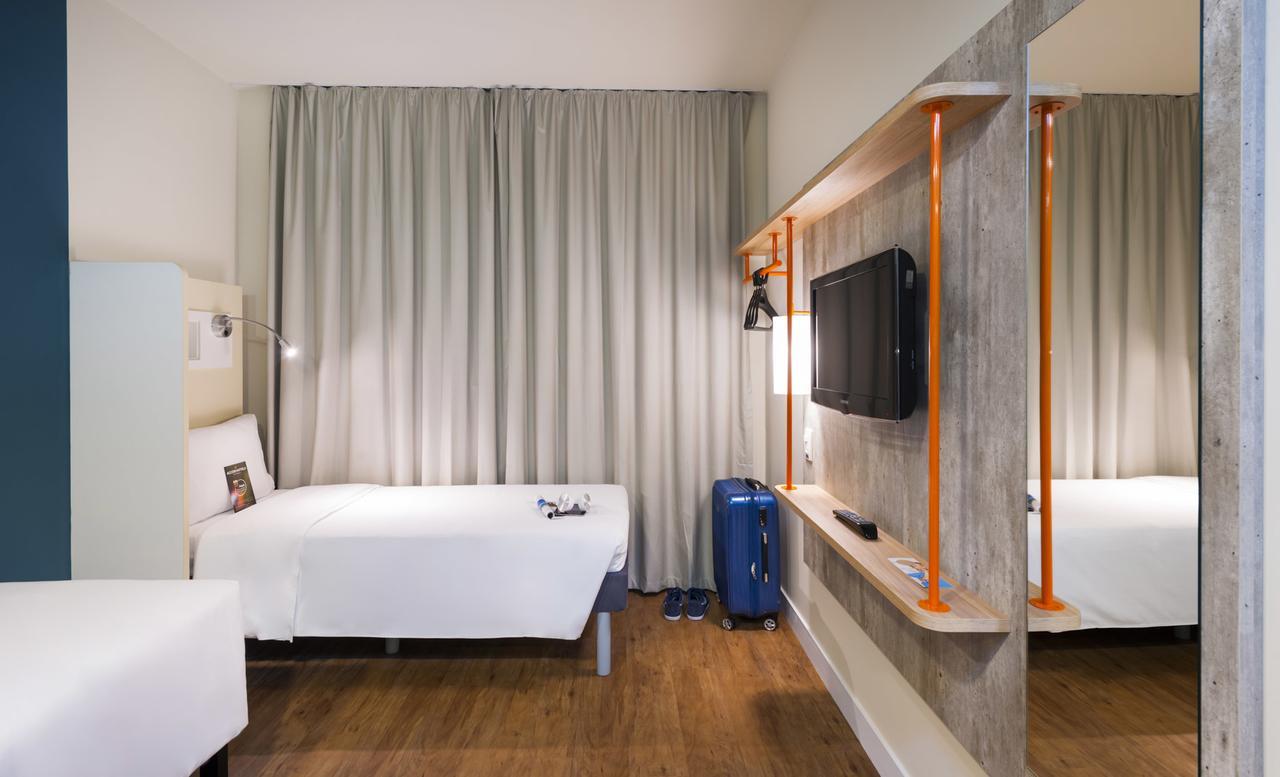 Ibis Budget Navegantes Itajaí エクステリア 写真